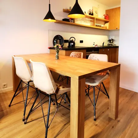 - App 3413 - Jakob - Mit Indoorpool, דירה שלוכזי